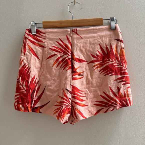 Forever 21 Linen Sahara Peach Palm High Waist Shorts - Picture 2 of 3